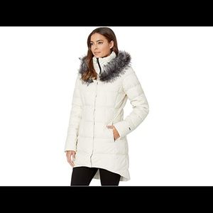 The North Face L Dealio Down Parkina vintage white